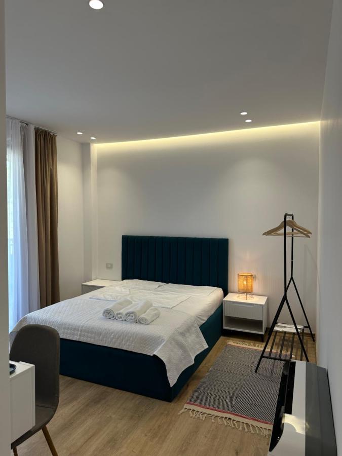 Hotel Restaurant Natyra E Qete เลเจอ ภายนอก รูปภาพ