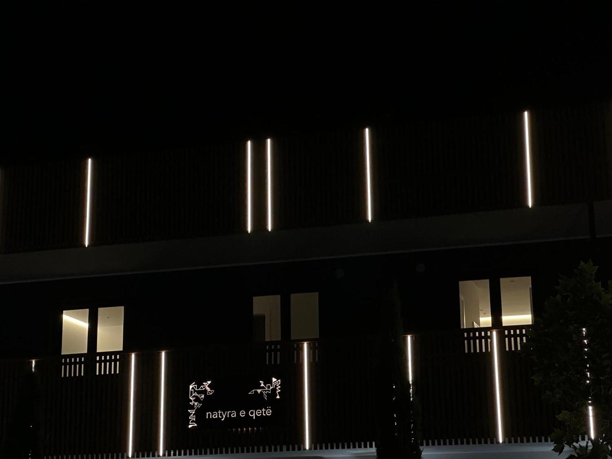 Hotel Restaurant Natyra E Qete เลเจอ ภายนอก รูปภาพ